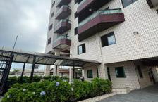 Apartamento pé na areia com sacada e garagem 2 banheiros - Photo 10
