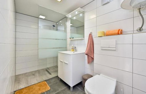 Amazing Home In Vinica Breg With Wifi - Foto 39