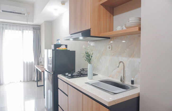 Comfortable Studio Room at LRT City Jatibening - Foto 14