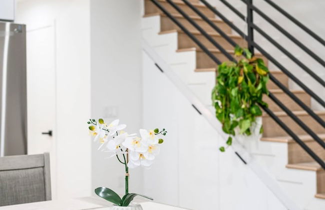 Not Affected by the Fire/modern Spacious Home With Parking & Fully Equipped Kitchen #3 - Foto 51