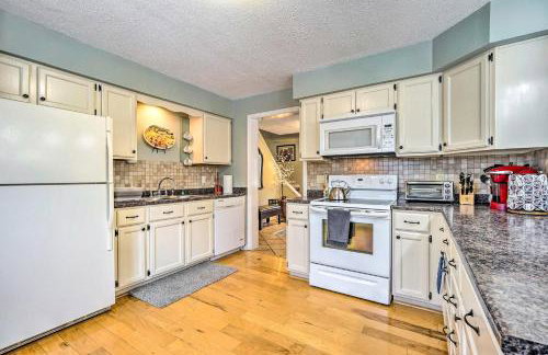 Mount Holly Vacation Rental with Hot Tub! - Foto 8