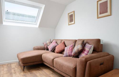 Historic 1BR Home in Culross Near Filming Sites - Foto 50