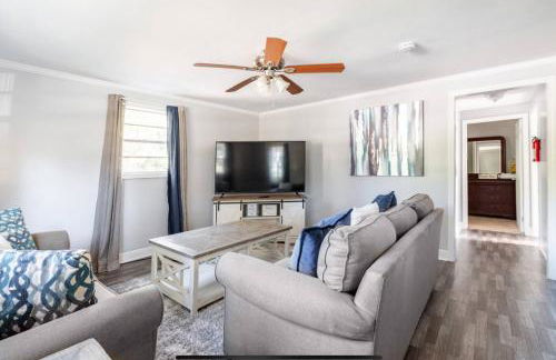 FORT MOORE and MORE, 8 Guests - Foto 5