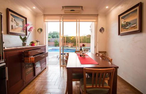 Bonita Casa Suit, Porto Colom, Piscina, AC, Wifi y Netflix - Foto 8