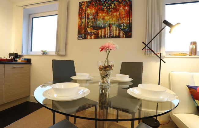 Mailbox Grand Central Prime Apartment- City View - Photo 12