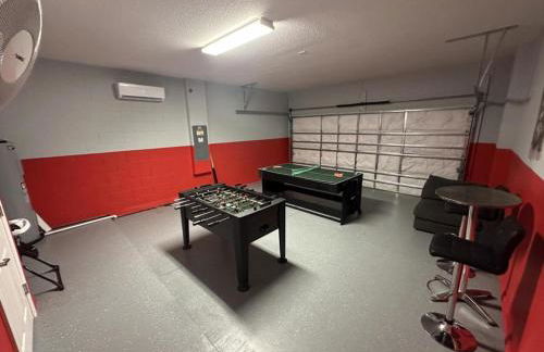 Spacious Family Villa w/ Pool & Themed Bedrooms - Foto 25