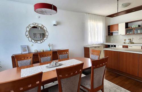 SUN apartment with SEA VIEW and shared POOL - Foto 10