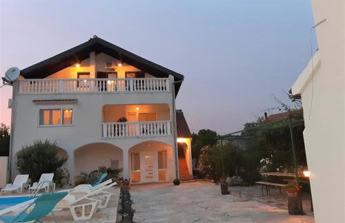 Apartments"Nika" with private pool - Foto 5