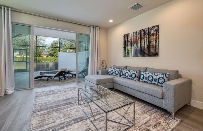 Spacious New Modern Retreat - Foto 2