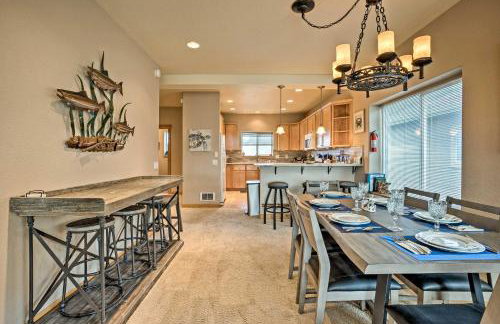 Gold Beach Townhome with Ocean Views and Sunroom! - Foto 2