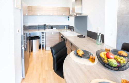 Andromède Chic T2 - Parking - Proche Airbus et aéroport - Foto 3