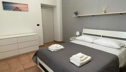 Miele Living Home - Comfort in the Heart of Vercelli - Foto 2