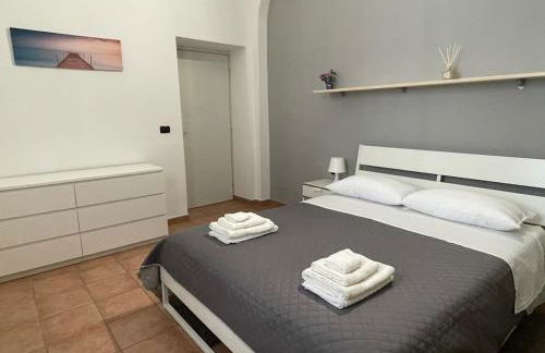 Miele Living Home - Comfort in the Heart of Vercelli - Foto 2