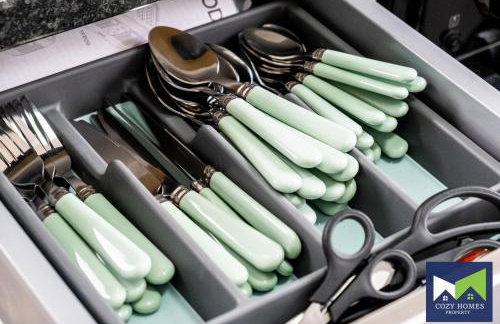 Modern 3 Bedroom House with Spacious Parking, Suitable for Contractors, Insurance Stays and Families near NEC, Solihull, HS2 - Foto 33