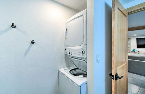 Dreamy Bayfront Cabin with View, Dock and Kayaks - Foto 16