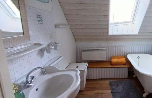 Maison de pêcheurs à 50 mètres de la mer - Foto 19