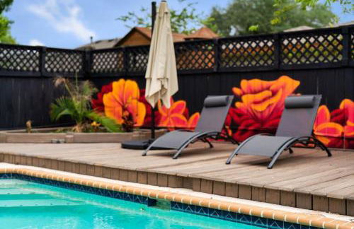 High End Design Home with Pool & Hot Tub Gameroom - Foto 90