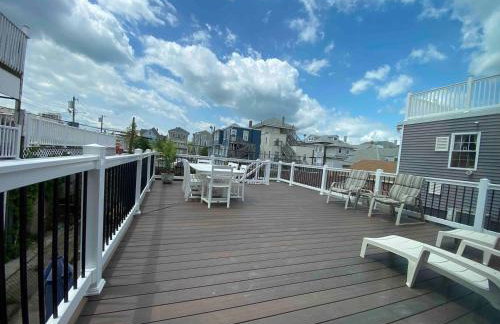 Big Deck Energy-1 block to Beach & Boardwalk - Foto 33