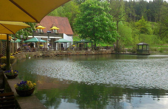 Flat in Bellenberg With Sunbathing Lawn - Foto 15