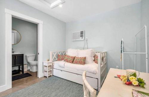 The Penn House + Guest House & Saltwater Pool Flam - Foto 24