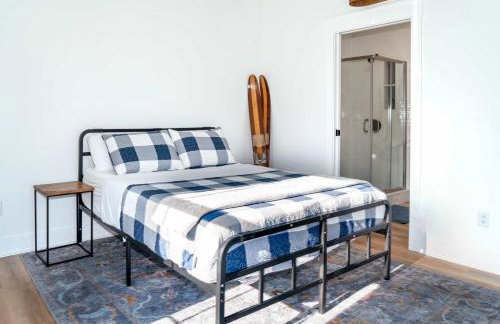 Chic 3 BDR Williams Bay Retreat with Fire pit for 8 - Foto 15