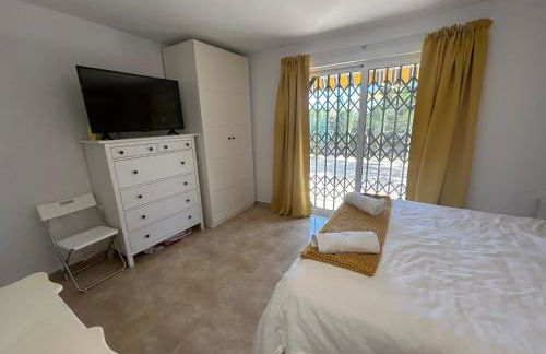 Villa Oregano Oasis Stunning Villa with own heated pool - Foto 37