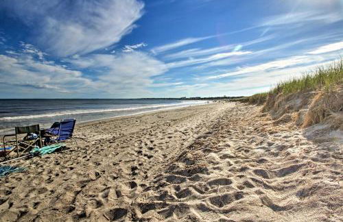 Charming Pine Point Cottage - 2 Blocks to Ocean! - Foto 27