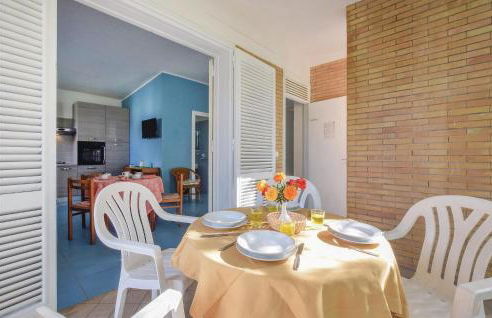 Two-Bedroom Holiday Home In Baia Domizia Saurunca - Foto 14