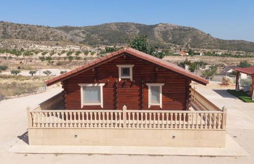 La casica de madera con Jacuzzi exterior y barbacoa - Foto 17