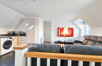 Stunning Two-Bedroom Apartment at A3REE, Free Parking, near Cribbs Causeway Mall - Foto 12