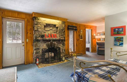 Great for Gatherings! Lakefront Ticonderoga Villa - Foto 25