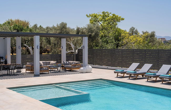 Azatis Luxury Villa - Foto 24