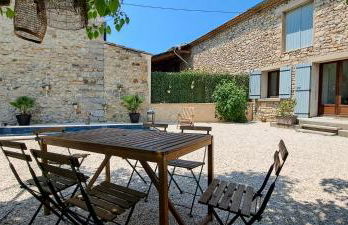 Mazet en provence pour 4, piscine chauffée privée, jardin clos privé, barbecue, chiens admis - Foto 20