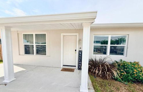 Luxurious 3 bedrooms 2 bath Ultimate Beach Life! 5 min walk to beach! - Foto 5