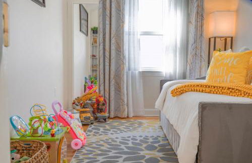 Entire House Right In Stamford's Heart - Foto 25