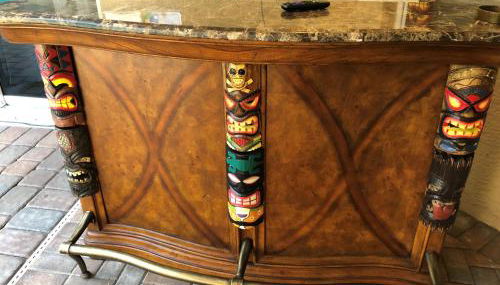 Tiki Paradise House & pool - 10 min to Beach! - Foto 5