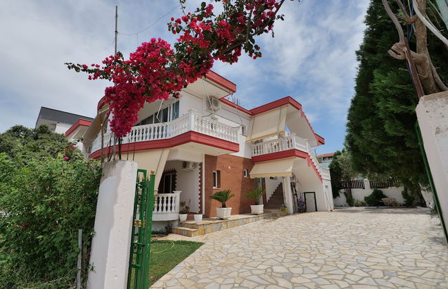 Vila Melisa - Photo 1