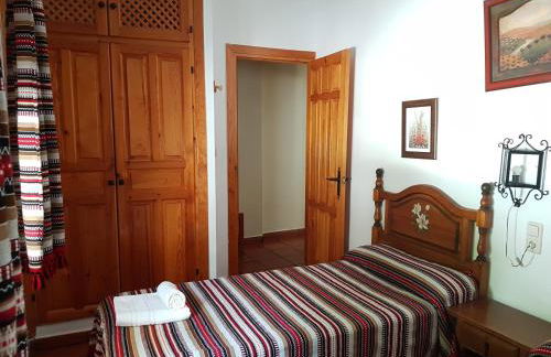 Apartamentos Turísticos Rural Los Tinaos - Photo 12