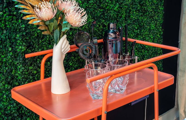 Upstay - Pristine Pool Palace - 7min to Rainey St - Photo 15