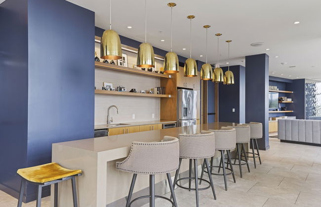 Placemakr Marymount Ballston - Photo 66