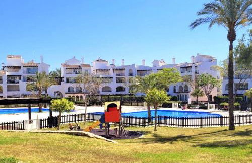 Ground Floor Licenced Apartment, Close to Town & Pool - Foto 8