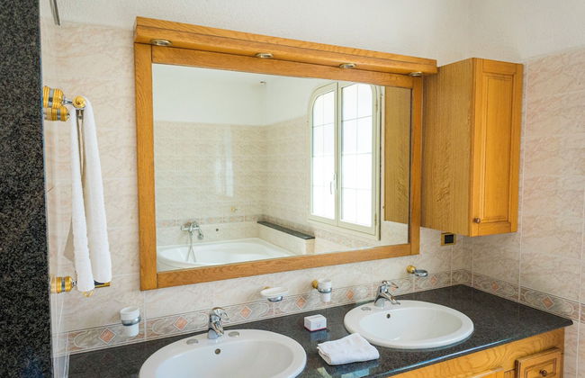 Villa El Capitano with garden and pool - Foto 12