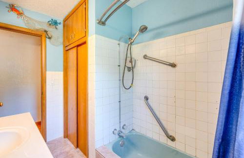 Family-Friendly Waterloo Abode with Deck! - Foto 13