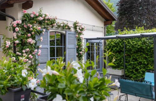 Maji Como Lake - Lake Como Historic Villa Apartments with Pool & Parking, 100m from Ferry & train - Foto 37