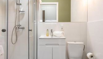 RentPlanet - Apartamenty Śródmieście - Foto 4, Shower