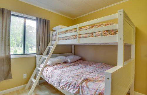 Beachy Lewes Home with Outdoor Shower and Fire Pit! - Foto 20