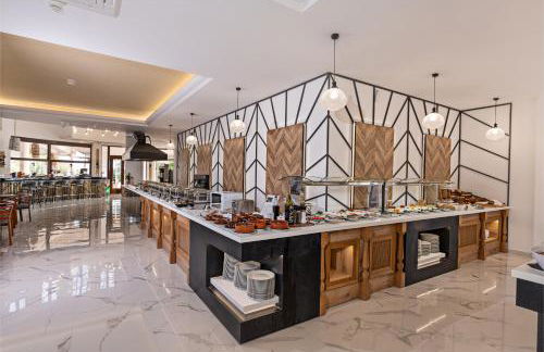 Delfina Boutique Hotel - Photo 63