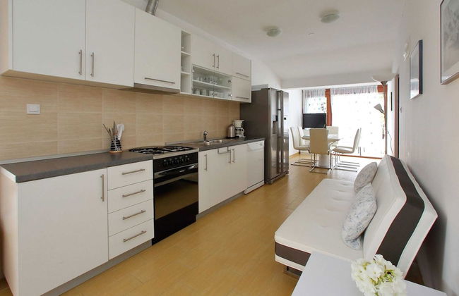 Fantastic Holiday Home With Amazing Garden, Private Pool, Directly on the Beach - Foto 9