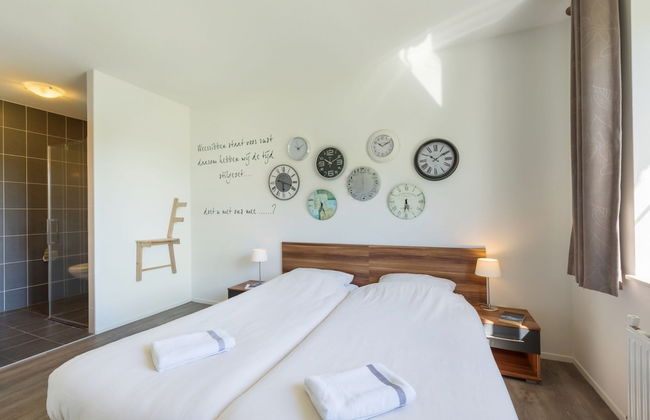 Spacious Villa in a National Park - Photo 4