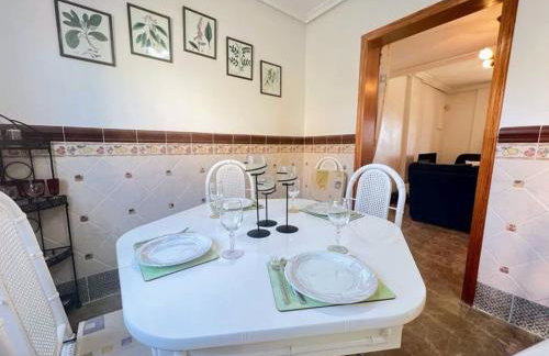 Traditional 3 bedroom villa with Com pool ALM26 - Foto 13